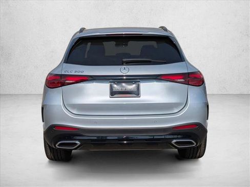 New 2026 Mercedes-Benz GLC 300 image 8