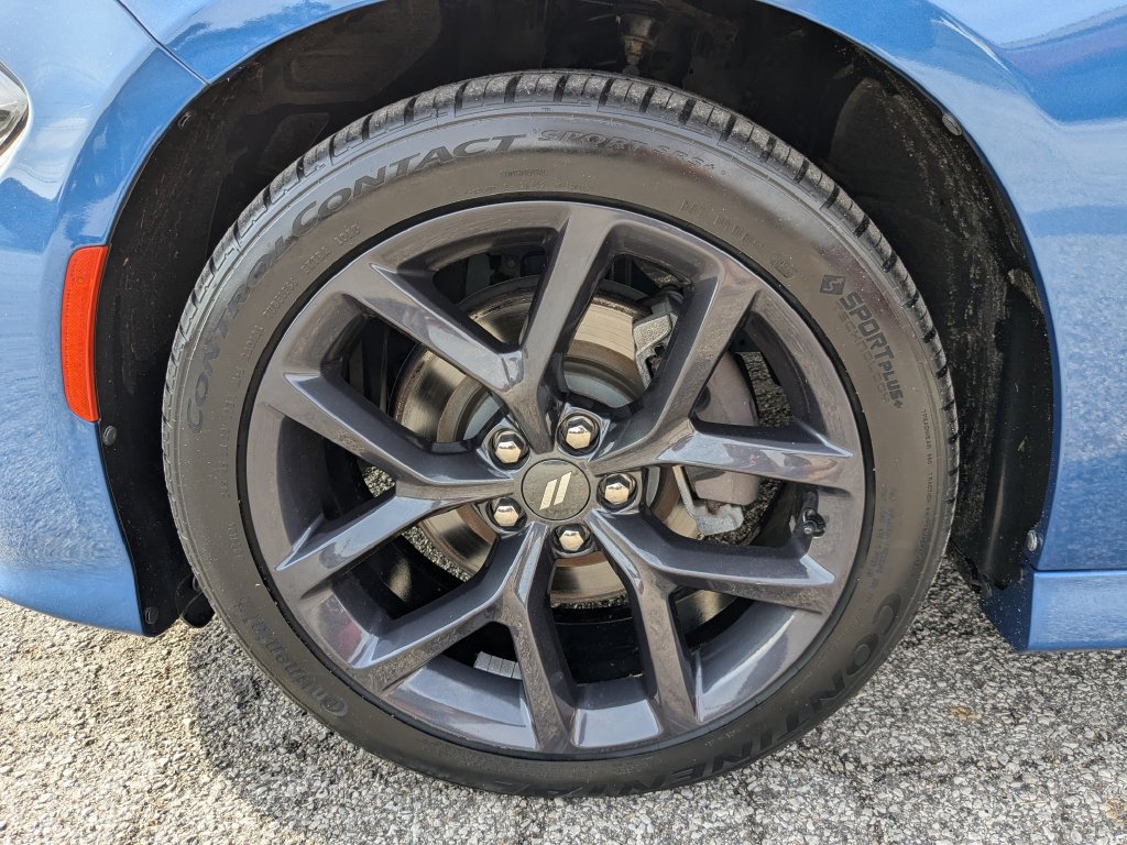 Used 2020 Dodge Charger R/T w/ Plus Group RWD image 15