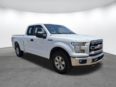 Used 2016 Ford F150 XLT AWD/4WD image 3
