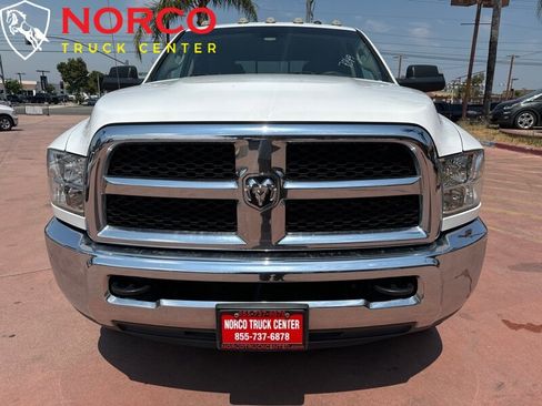 Used 2018 RAM 3500 SLT image 3