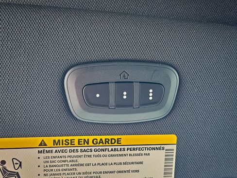 New 2026 Chrysler Pacifica Select image 31