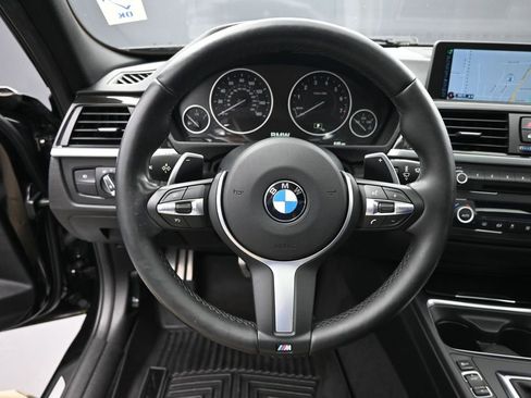 Used 2015 BMW 335i xDrive Sedan AWD/4WD image 23