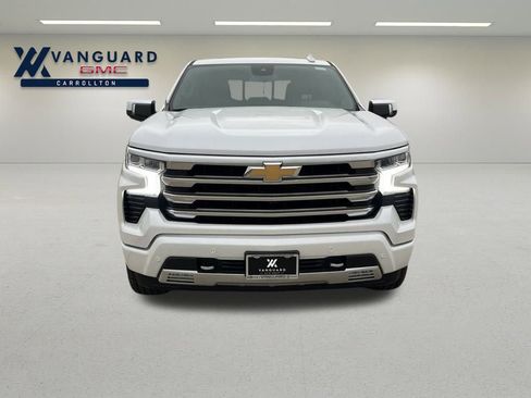 Used 2025 Chevrolet Silverado 1500 High Country w/ High Country Premium Package image 10