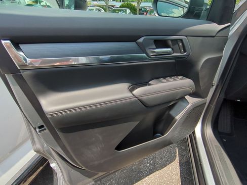 Used 2026 GMC Terrain Elevation image 27