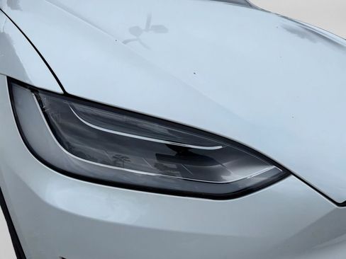 Used 2022 Tesla Model X AWD/4WD image 4
