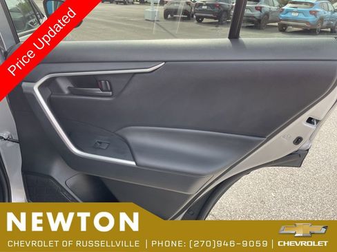 Used 2025 Toyota RAV4 LE FWD image 37