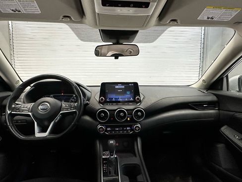 Used 2021 Nissan Sentra SV FWD image 12