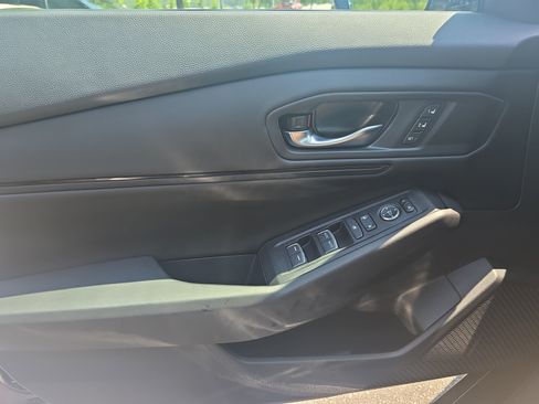 Used 2023 Honda Accord EX-L image 24