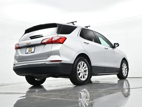 Used 2018 Chevrolet Equinox LT FWD image 20