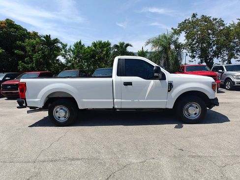 Used 2017 Ford F250 XL w/ Power Equipment Group RWD image 9