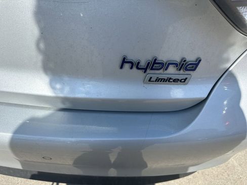 Used 2017 Hyundai Sonata Limited w/ Ultimate Package 02 FWD image 17