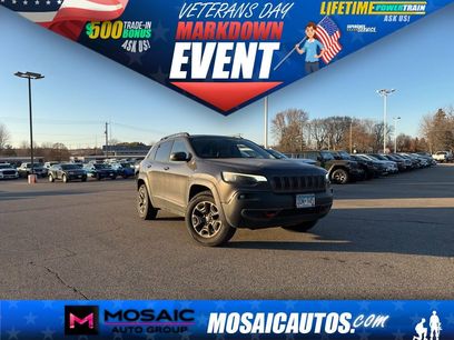 Used 2019 Jeep Cherokee Trailhawk w/ Cold Weather Group