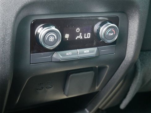 New 2026 Buick Enclave Sport Touring w/ Power Package image 9