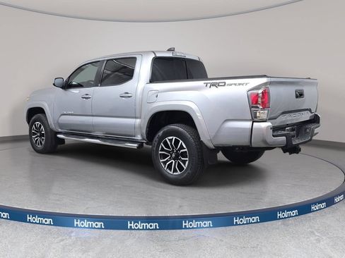 Used 2020 Toyota Tacoma 2WD Double Cab image 8
