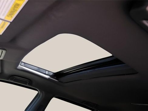 Used 2025 Honda Passport EX-L image 11