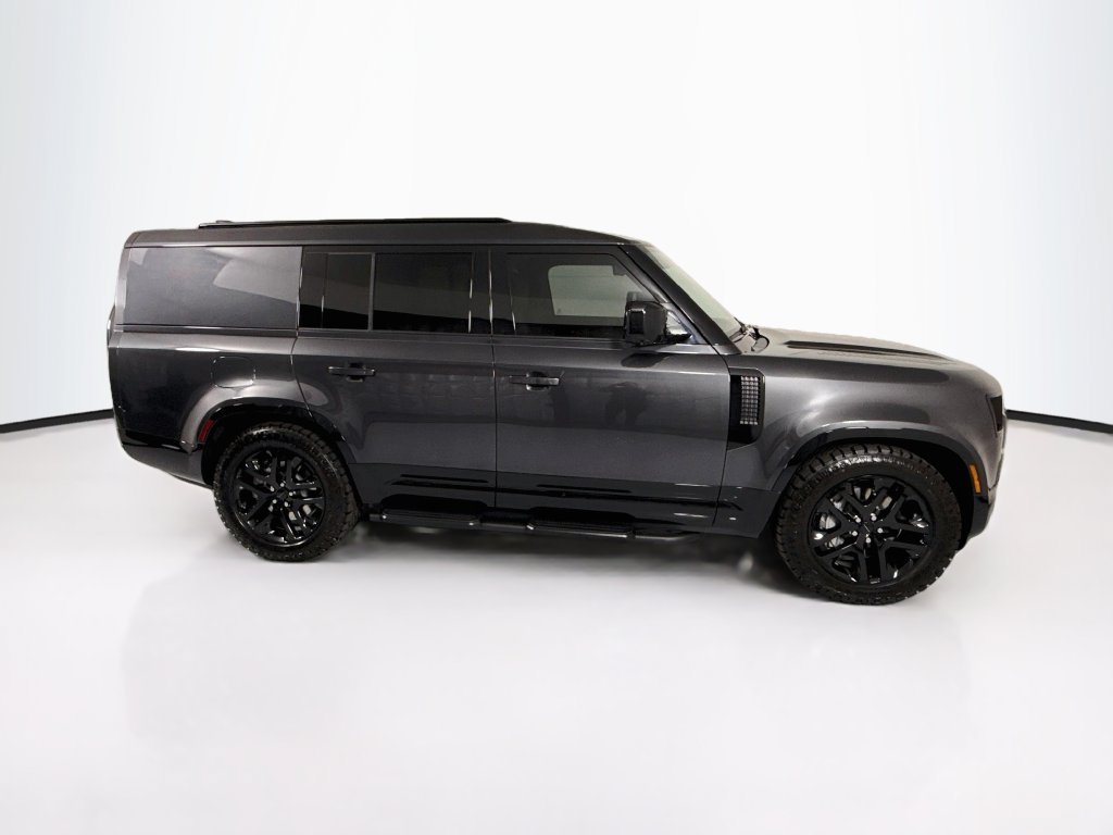 New 2026 Land Rover Defender 130 Outbound AWD/4WD image 4