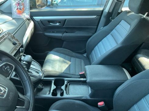 Used 2018 Honda CR-V LX image 10