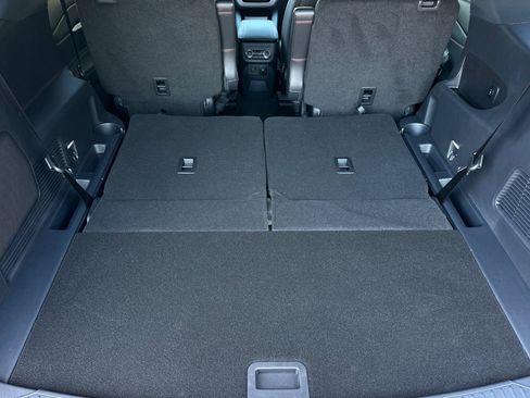 New 2026 Ford Explorer ST RWD image 15