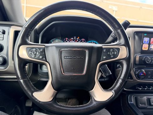 Used 2018 GMC Sierra 1500 Denali AWD/4WD image 31