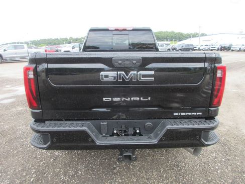 New 2026 GMC Sierra 3500 Denali Ultimate AWD/4WD image 5