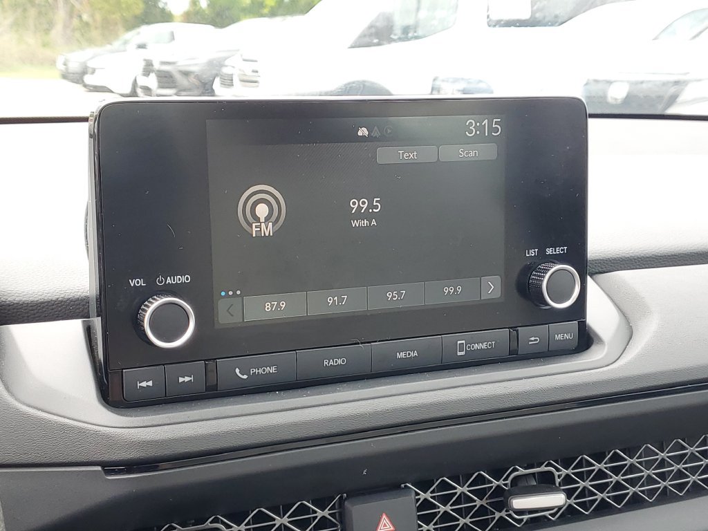Certified 2023 Honda Accord EX image 22
