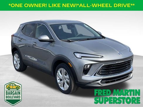 Used 2025 Buick Encore GX Preferred w/ Comfort Package AWD/4WD image 1