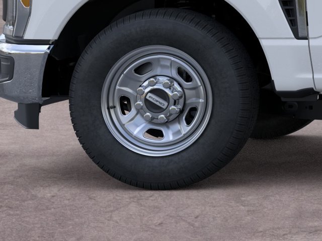 New 2026 Ford F350 XL w/ XL Chrome Package RWD image 19
