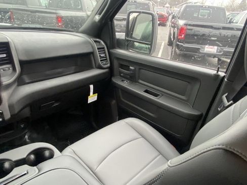 New 2026 RAM 2500 Tradesman w/ Chrome Appearance Group image 33