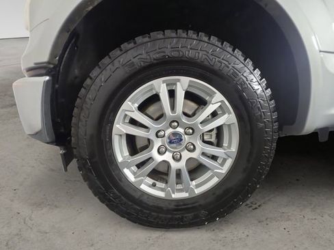 Used 2017 Ford F150 Lariat w/ Equipment Group 501A Mid image 14