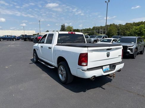 Used 2017 RAM 1500 Express w/ Express Value Package AWD/4WD image 5