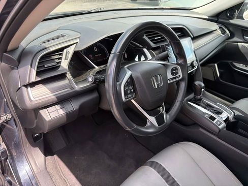 Used 2020 Honda Civic EX image 17