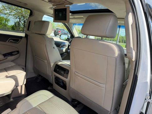 Used 2017 GMC Yukon XL Denali w/ Open Road Package image 51