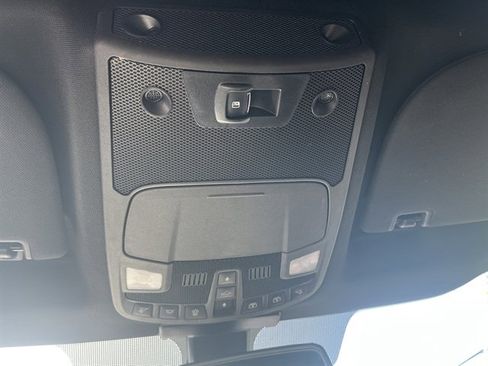 Used 2017 Ford F250 Platinum w/ Platinum Ultimate Package AWD/4WD image 29
