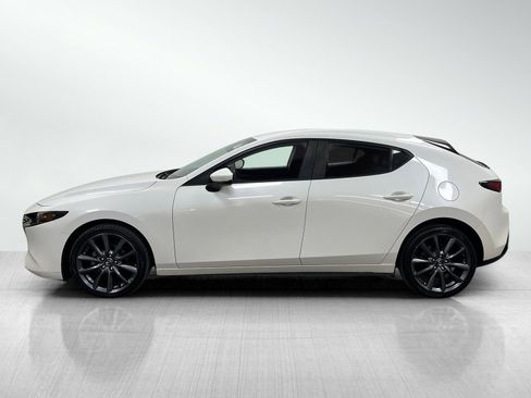 Used 2020 MAZDA MAZDA3 Hatchback image 3