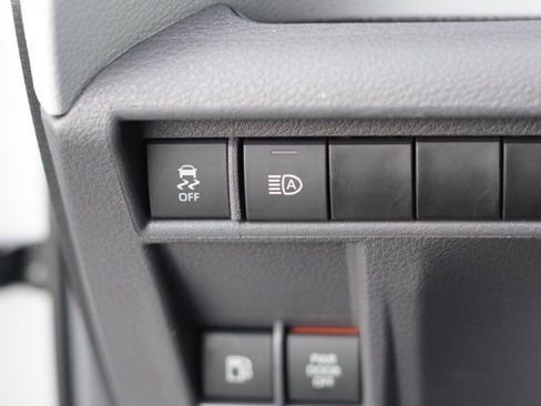 Used 2024 Toyota Sienna XSE image 17