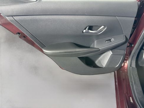 Used 2022 Nissan Sentra SV FWD image 26