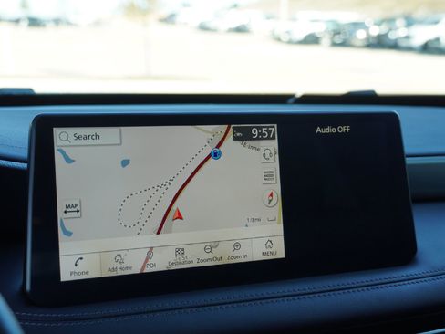 Certified 2024 INFINITI QX60 Luxe w/ Performance Audio Package image 11