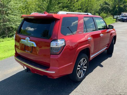 Used 2024 Toyota 4Runner Limited AWD/4WD image 13