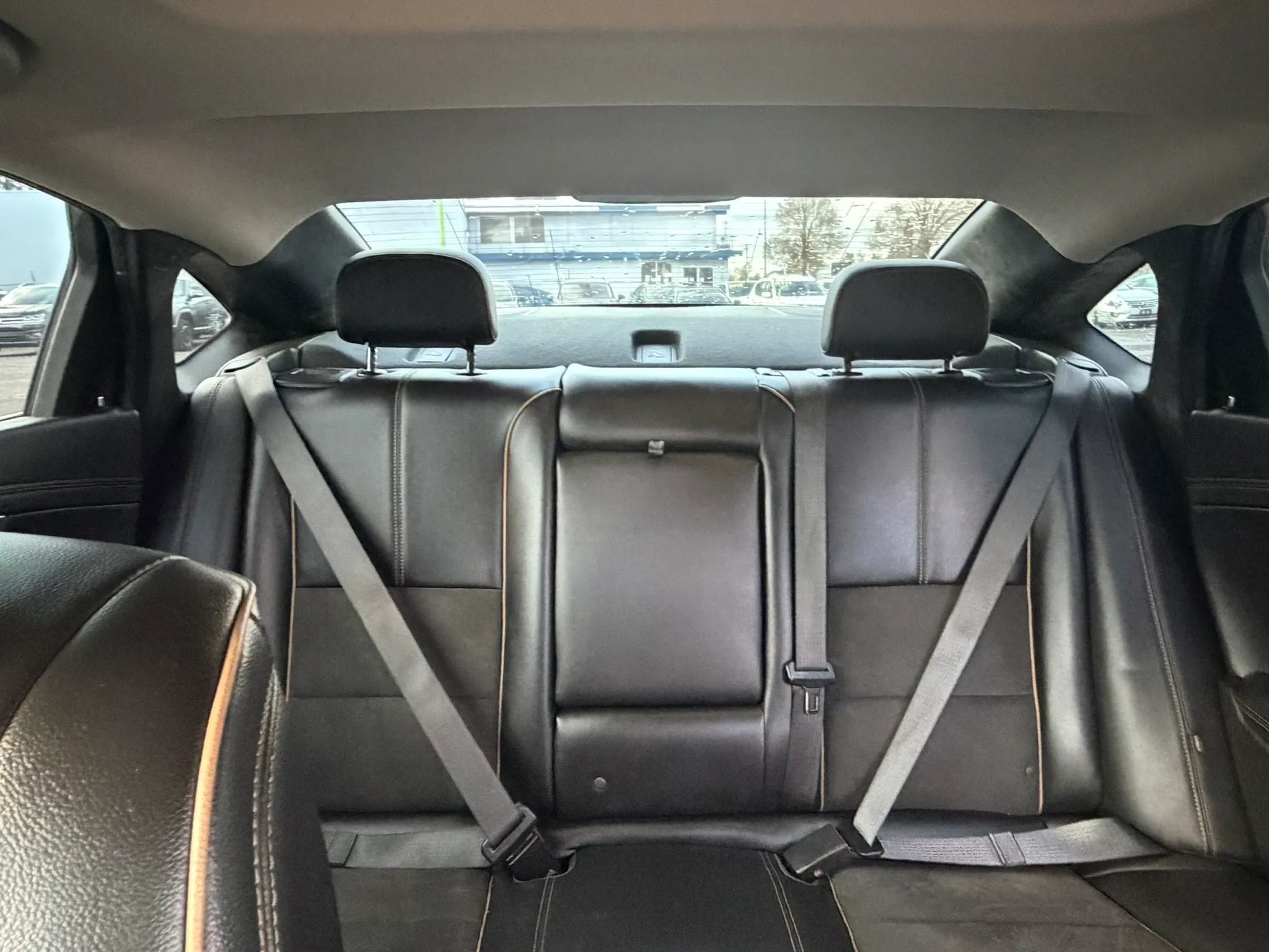 Used 2015 Chevrolet Impala LT FWD image 10