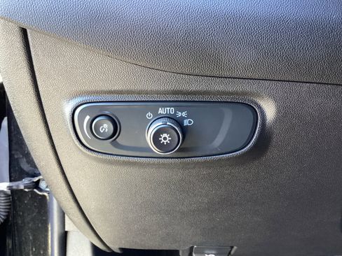 Used 2024 Chevrolet Equinox LT image 30