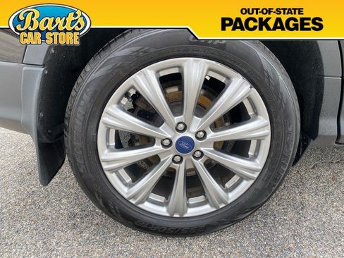 Used 2017 Ford Escape Titanium FWD image 7