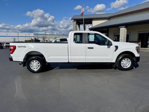 Used 2023 Ford F150 XL w/ Trailer Tow Package image 3