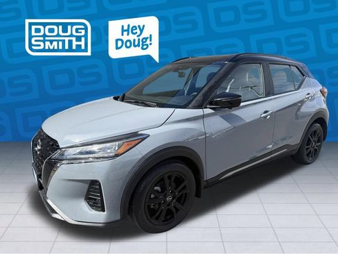 Used 2023 Nissan Kicks SR w/ SR Premium Package image 1