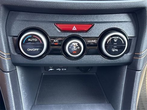 Used 2022 Subaru Crosstrek 2.5i Limited w/ Moonroof Package 2 image 22