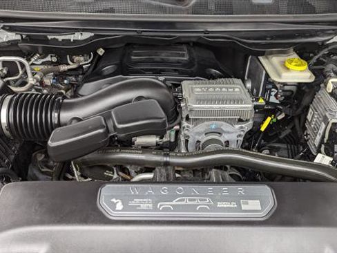 Used 2022 Jeep Wagoneer Series II image 33