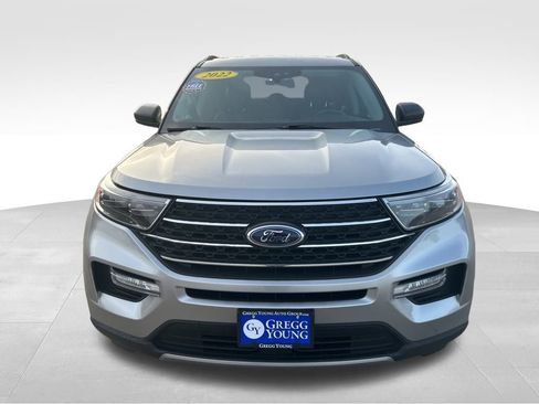 Used 2022 Ford Explorer XLT w/ Equipment Group 202A image 11