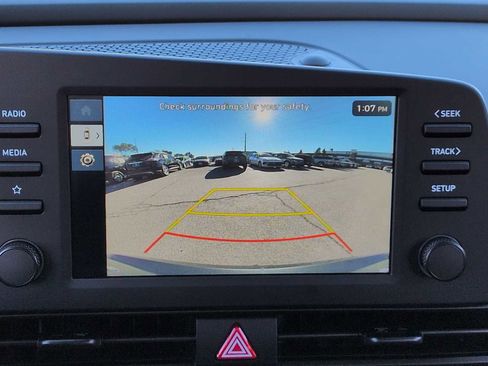 Used 2025 Hyundai Elantra Sport image 29