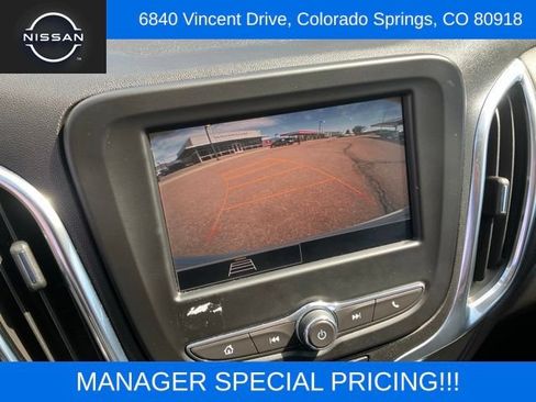 Used 2024 Chevrolet Equinox LT FWD image 29
