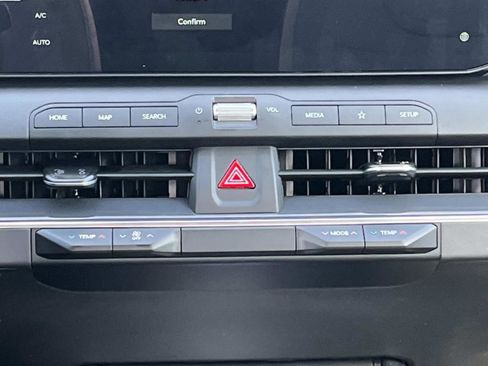 New 2025 Kia K4 EX image 12