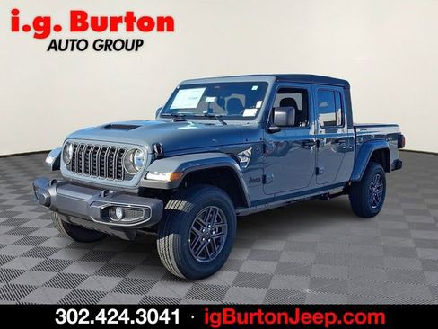 New 2026 Jeep Gladiator Sport image 2